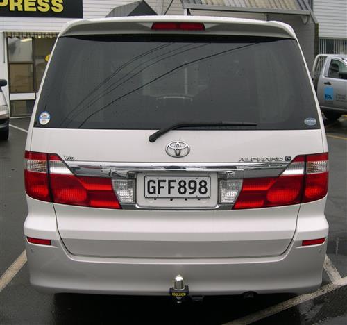 TOYOTA ALPHARD STATIONWAGON 2002-2008